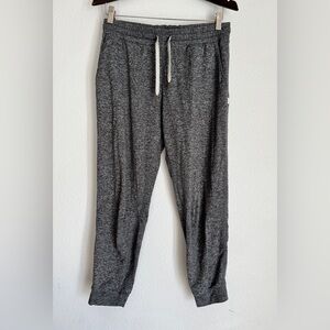 Vuori Performance Joggers Heather Gray Women’s Size Medium